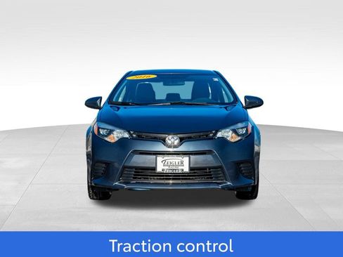 Used 2016 Toyota Corolla LE image 2