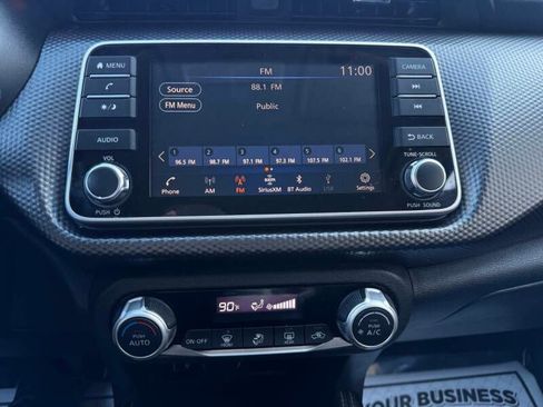 Used 2020 Nissan Kicks SV FWD image 17