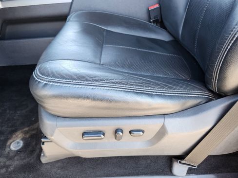 Used 2016 Ford F350 Lariat image 12