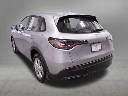 Certified 2024 Honda HR-V LX image 4