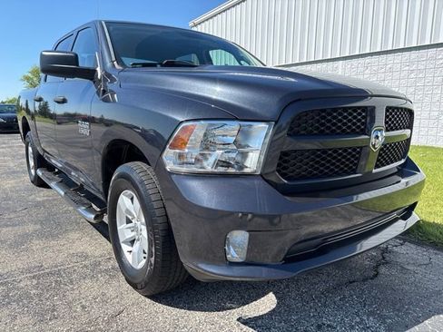 Used 2017 RAM 1500 Express AWD/4WD image 1