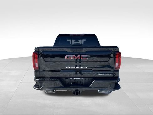 Used 2025 GMC Sierra 1500 Denali image 16
