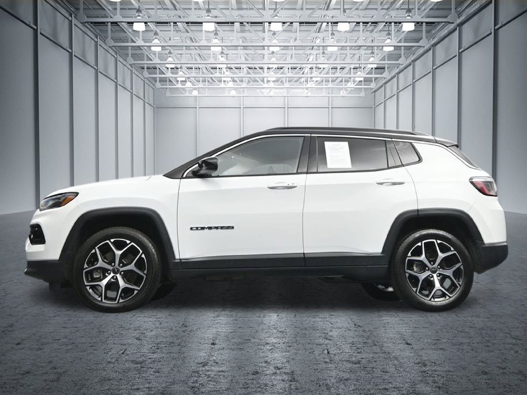 Used 2025 Jeep Compass Limited AWD/4WD image 28