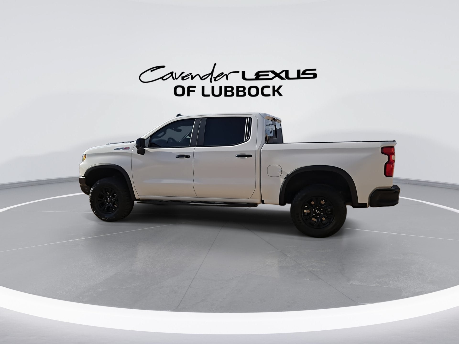Used 2023 Chevrolet Silverado 1500 ZR2 w/ Technology Package AWD/4WD image 6