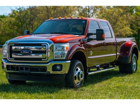 Used 2016 Ford F350 Lariat w/ Lariat Ultimate Package image 6