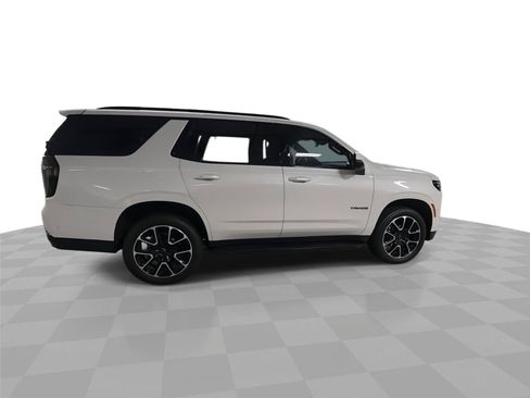 Used 2025 Chevrolet Tahoe RST w/ Comfort Package AWD/4WD image 9