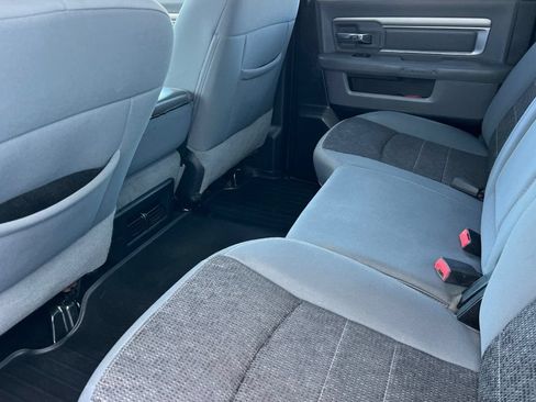 Used 2013 RAM 1500 Classic SLT w/ Big Horn Equipment Group AWD/4WD image 9