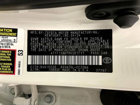 Used 2024 Toyota Camry SE image 38