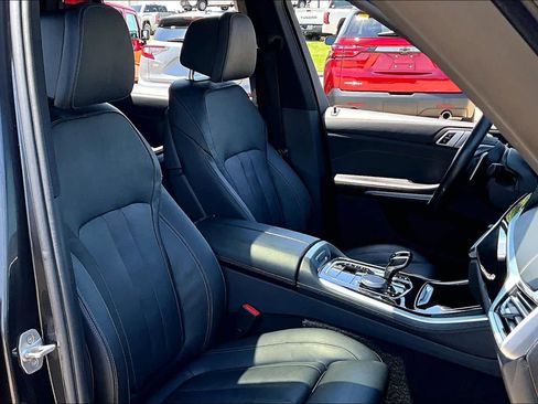 Used 2020 BMW X5 sDrive40i w/ Premium Package RWD image 9