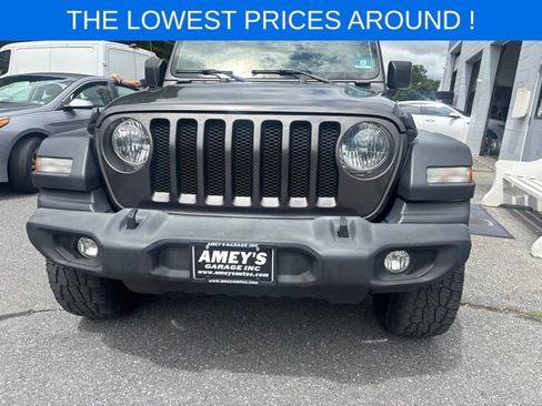 Used 2019 Jeep Wrangler Unlimited Sport S AWD/4WD image 2