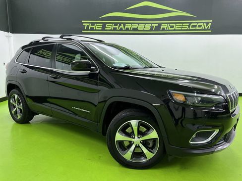 Used 2019 Jeep Cherokee Limited AWD/4WD image 1