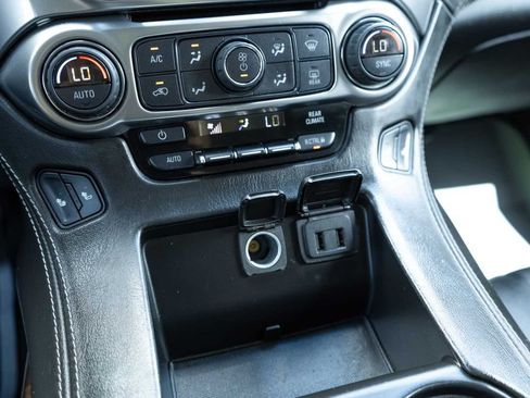 Used 2020 Chevrolet Tahoe LT RWD image 19