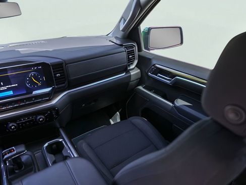 Certified 2025 Chevrolet Silverado 1500 LT w/ Texas Edition Plus image 30