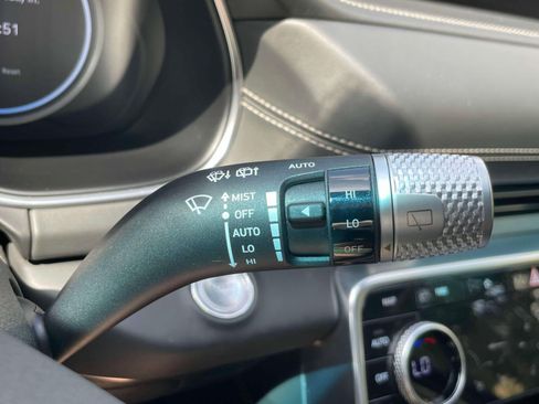 Used 2024 Genesis GV80 2.5T w/ Advanced Package image 25