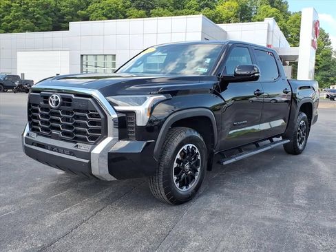Used 2026 Toyota Tundra SR5 w/ TRD Off-Road Package AWD/4WD image 9
