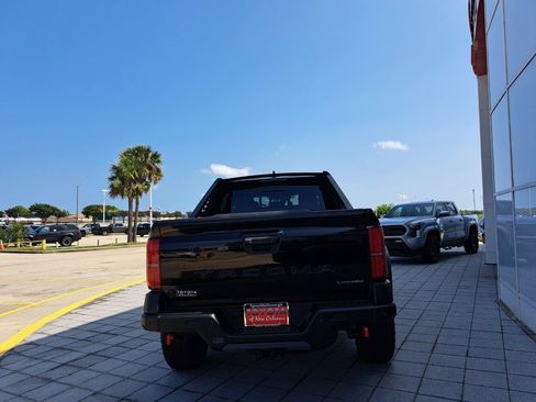 New 2026 Toyota Tacoma 4x4 Double Cab Hybrid image 4