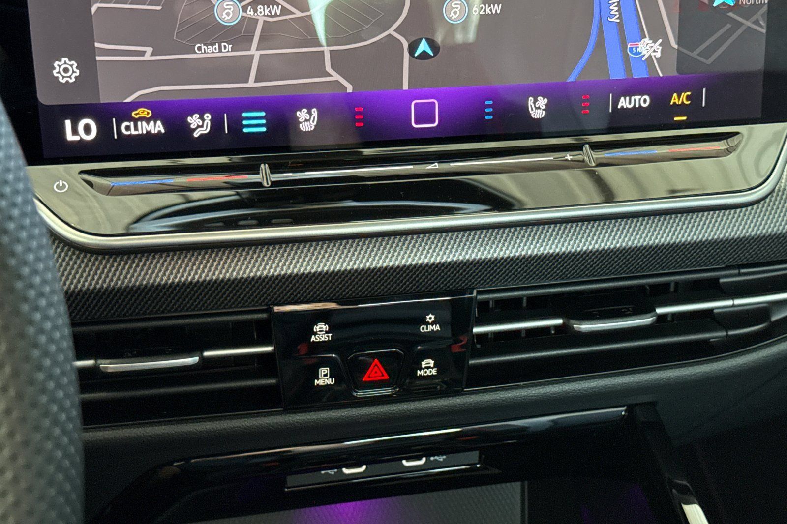 New 2026 Volkswagen GTI SE FWD image 20