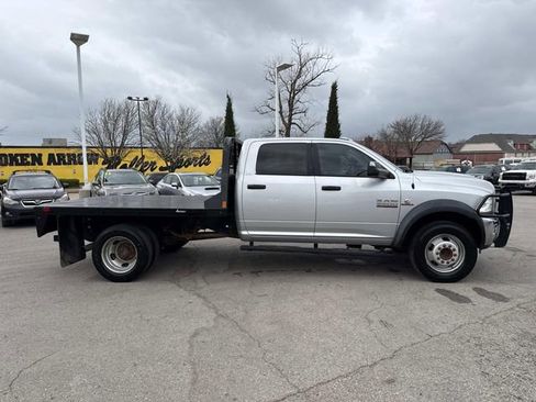 Used 2018 RAM 5500 SLT w/ Quick Order Package 29G SLT image 2