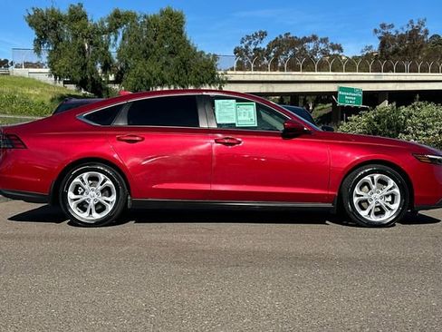 Certified 2023 Honda Accord LX image 4