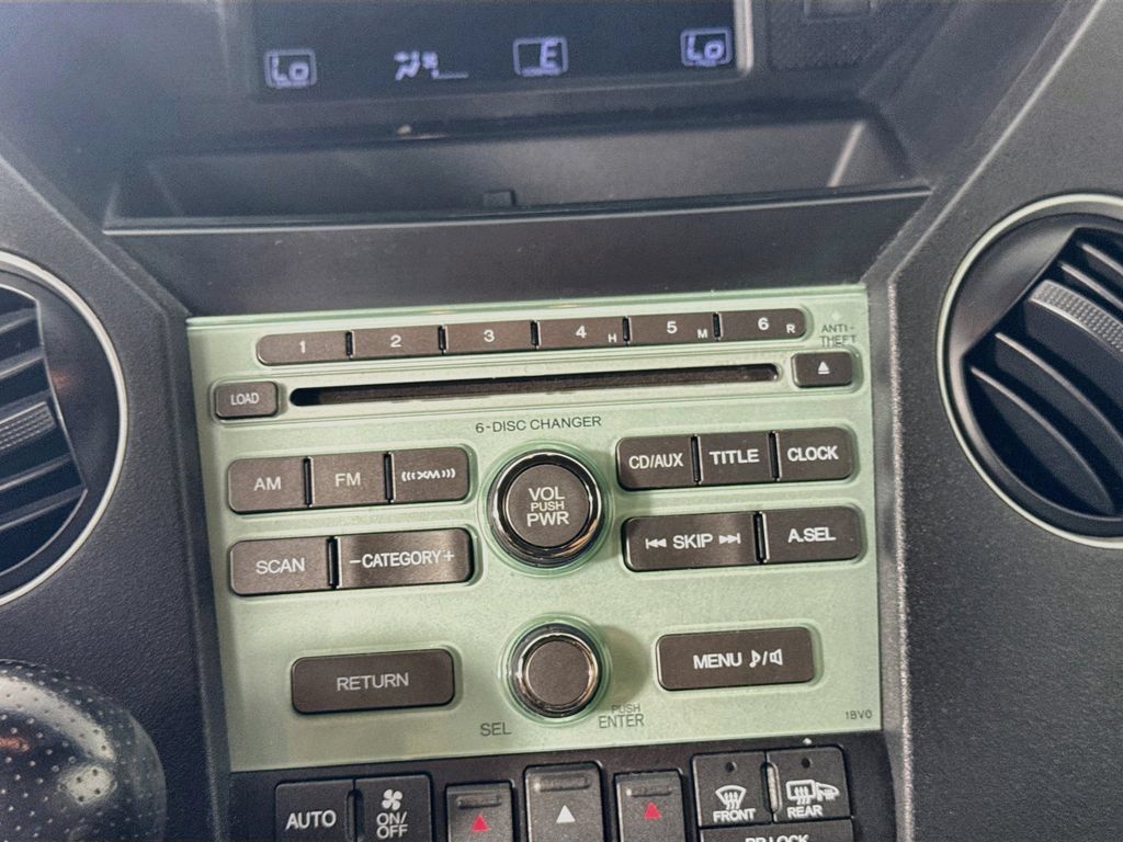 Used 2011 Honda Pilot EX-L image 16