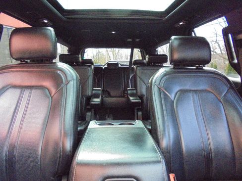 Used 2018 Ford Expedition Max Limited w/ Equipment Group 301A image 15