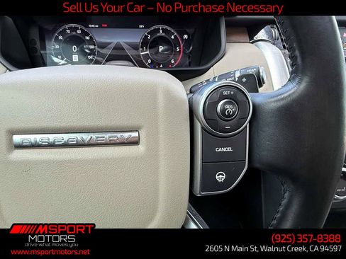 Used 2018 Land Rover Discovery HSE AWD/4WD image 27
