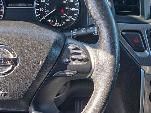 Used 2018 Nissan Pathfinder SL w/ Midnight Edition Package image 34