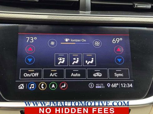 Used 2020 Buick Encore GX Essence w/ Experience Buick Package AWD/4WD image 28