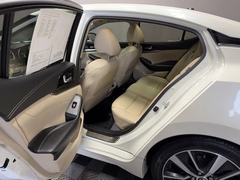 Used 2020 Nissan Maxima 3.5 SL w/ Floor Mat Group image 17