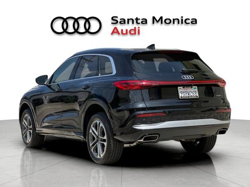 Used 2025 Audi Q5 Premium AWD/4WD image 6