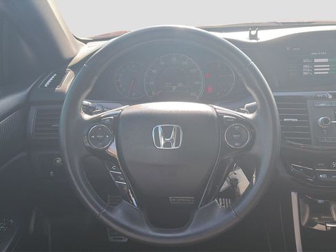 Used 2016 Honda Accord Sport image 15