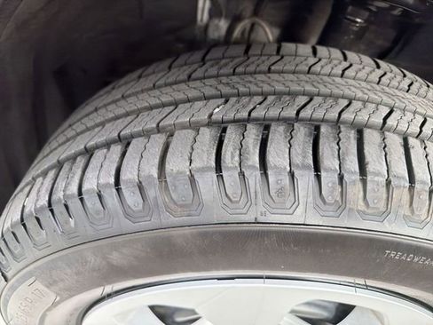 Certified 2021 Toyota RAV4 LE FWD image 30