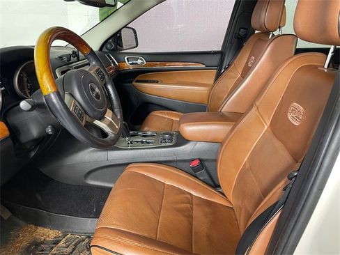 Used 2012 Jeep Grand Cherokee Overland w/ Mopar Chrome Edition Group image 2