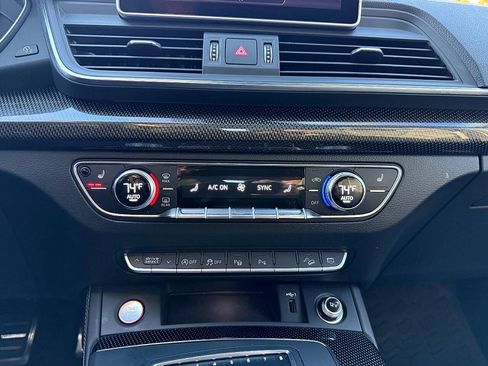 Used 2019 Audi SQ5 Prestige image 24