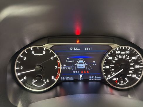 Used 2024 Nissan Altima 2.5 SV FWD image 23