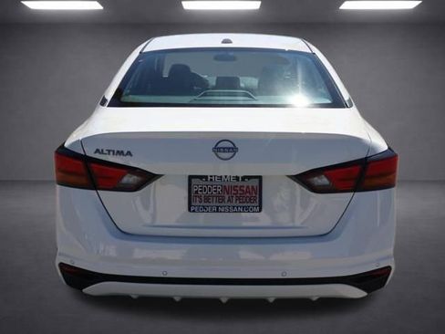 New 2025 Nissan Altima 2.5 S image 5