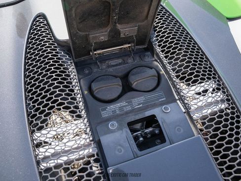 Used 2018 McLaren 570S Spider image 63