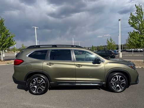 Certified 2024 Subaru Ascent Limited AWD/4WD image 3