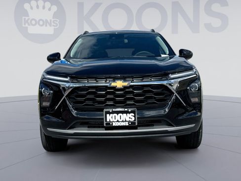 New 2026 Chevrolet Trax LT w/ Driver Confidence Package image 11