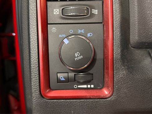 Used 2017 RAM 1500 Rebel w/ Luxury Group AWD/4WD image 19
