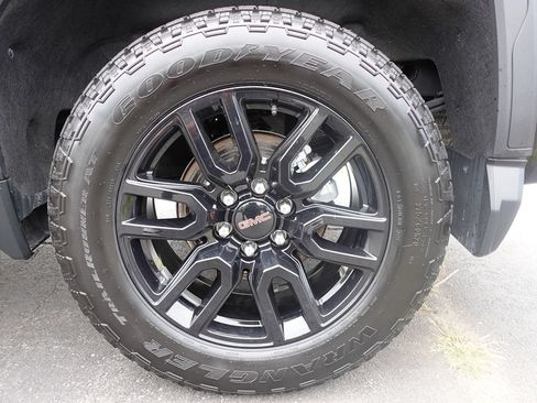 Used 2024 GMC Sierra 1500 Pro w/ Graphite Edition AWD/4WD image 57