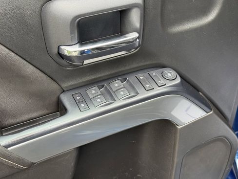 Used 2017 Chevrolet Silverado 1500 LT w/ All Star Edition image 12