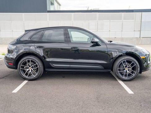 New 2026 Porsche Macan AWD/4WD image 8