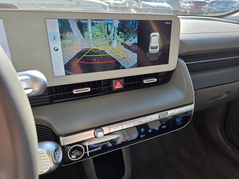 Certified 2024 Hyundai Ioniq 5 SE RWD image 27