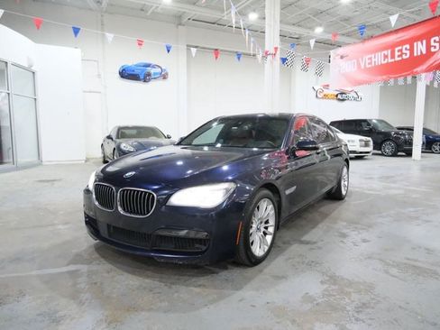 Used 2015 BMW 750Li xDrive AWD/4WD image 4