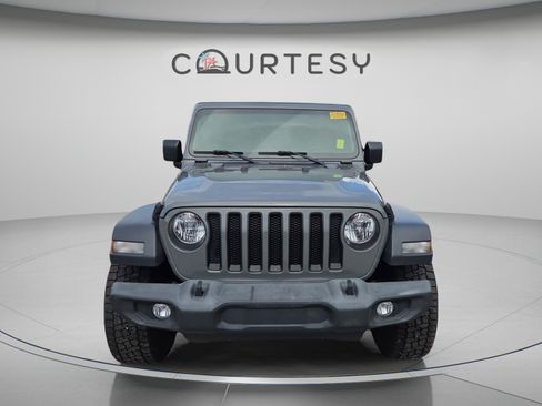 Used 2018 Jeep Wrangler Unlimited Sport S AWD/4WD image 8