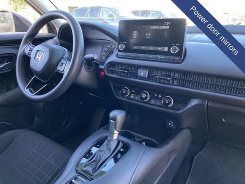 Used 2025 Honda HR-V LX image 15