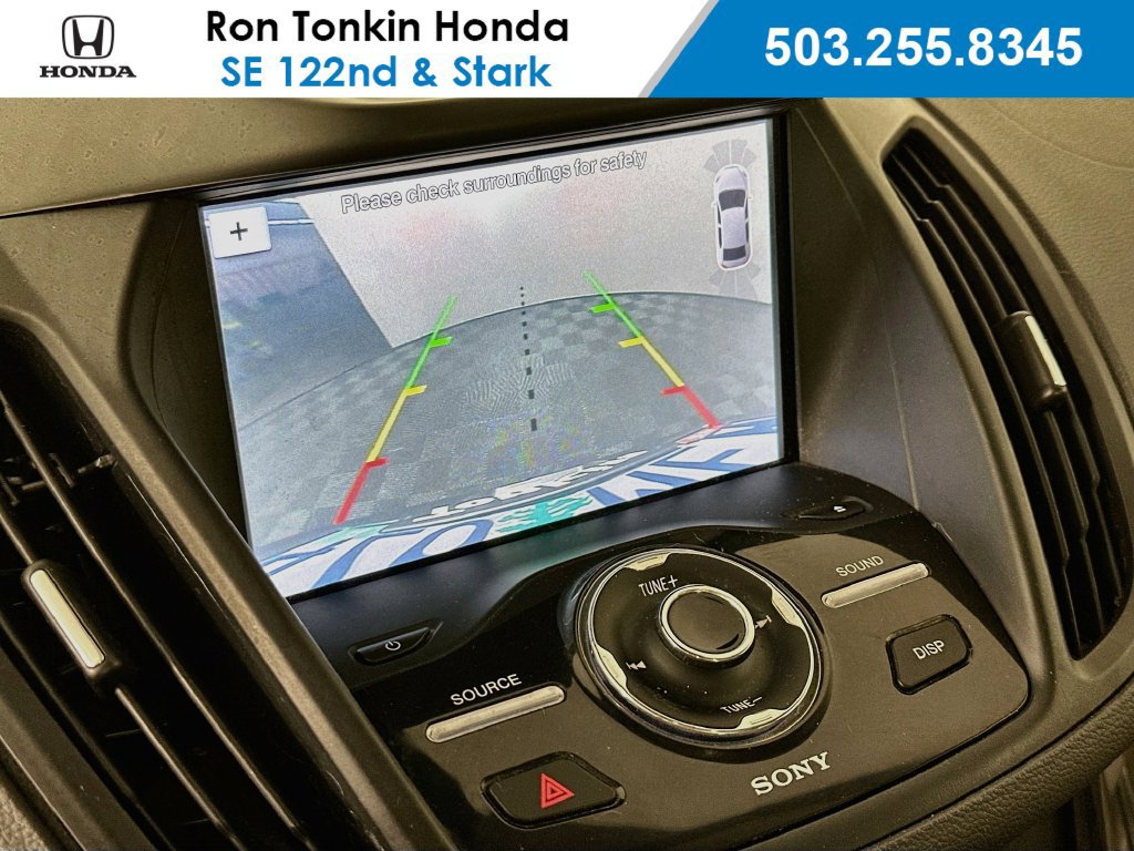 Used 2017 Ford Escape Titanium w/ Equipment Group 301A AWD/4WD image 16