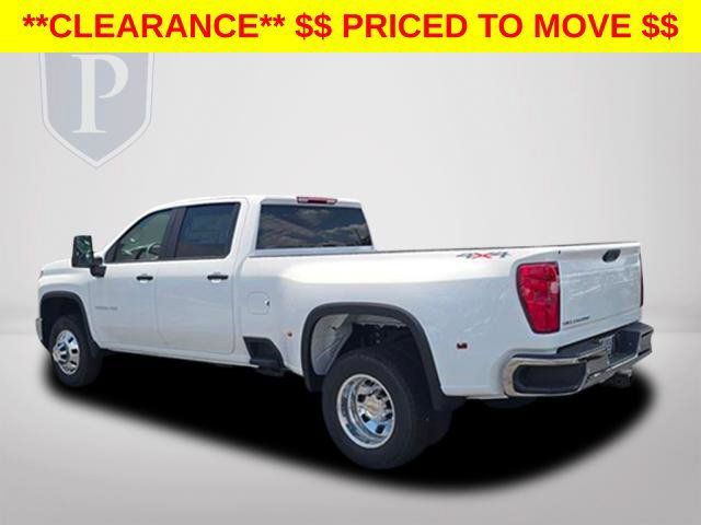 New 2026 Chevrolet Silverado 3500 W/T AWD/4WD image 9