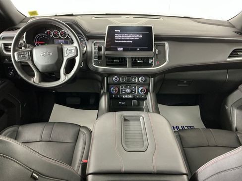 Used 2021 Chevrolet Suburban RST w/ Rear Media and Nav Package AWD/4WD image 18